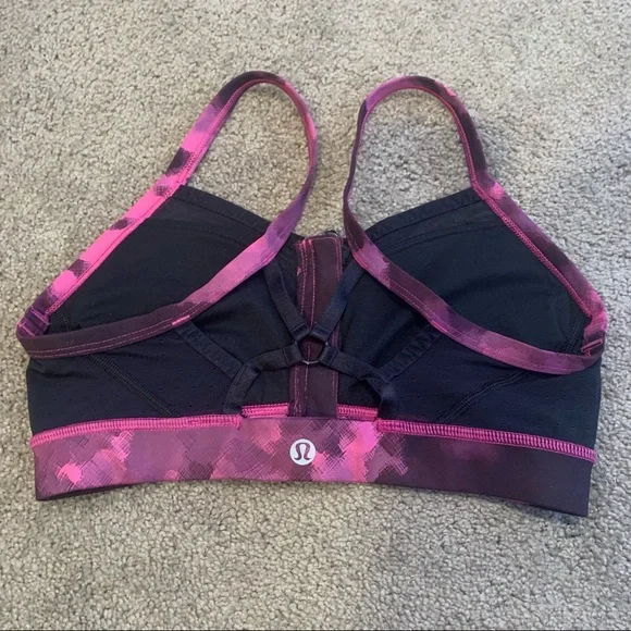 Lululemon Sweaty Endeavor Sports Bra Blooming Pixie Raspberry Zip Up Stretch - Picture 4 of 5